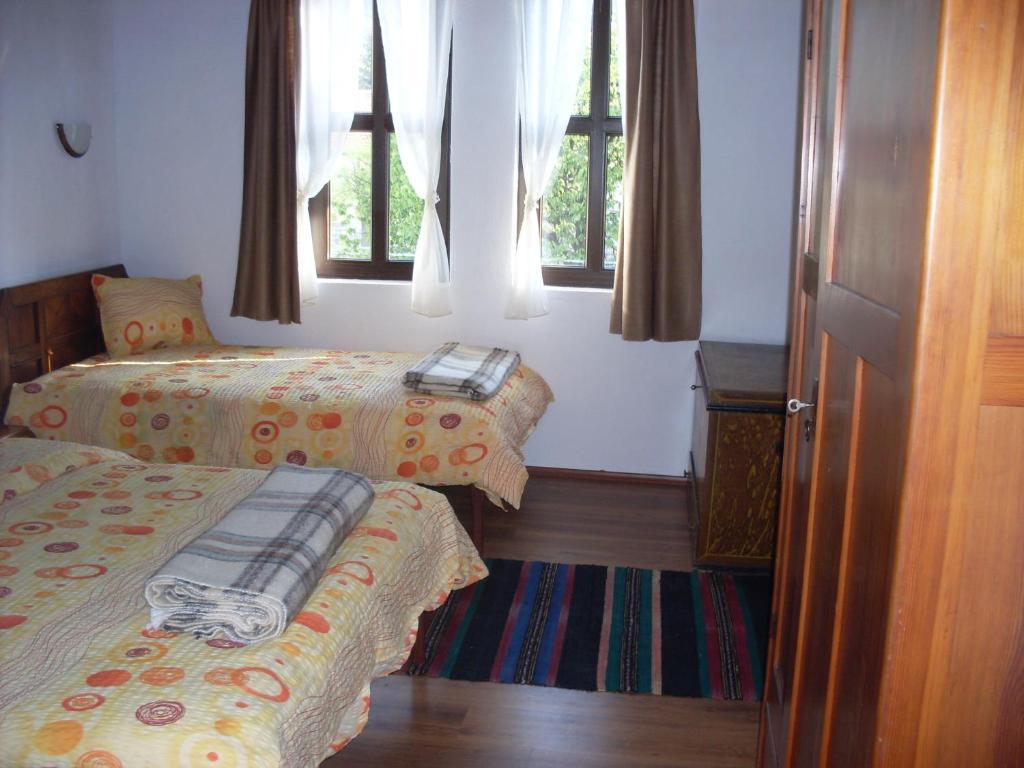 Tsutsovi House Hotel Kalofer Phòng bức ảnh