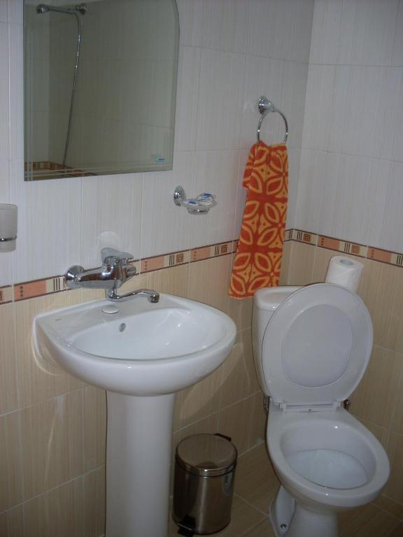 Tsutsovi House Hotel Kalofer Phòng bức ảnh